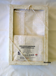 Damašek luxus APOLO-Větší vzor bílý s nádechem do smetanova zdobený štykováním